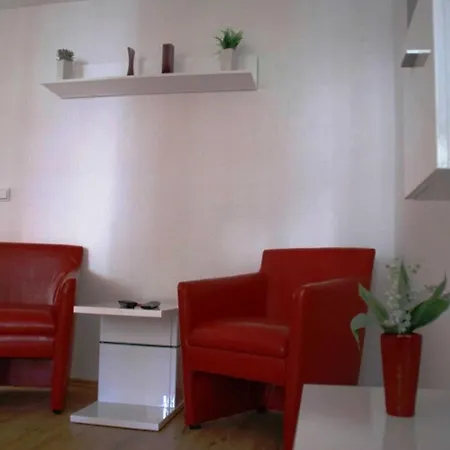 Ledwig, Emmi הרינגסדורף